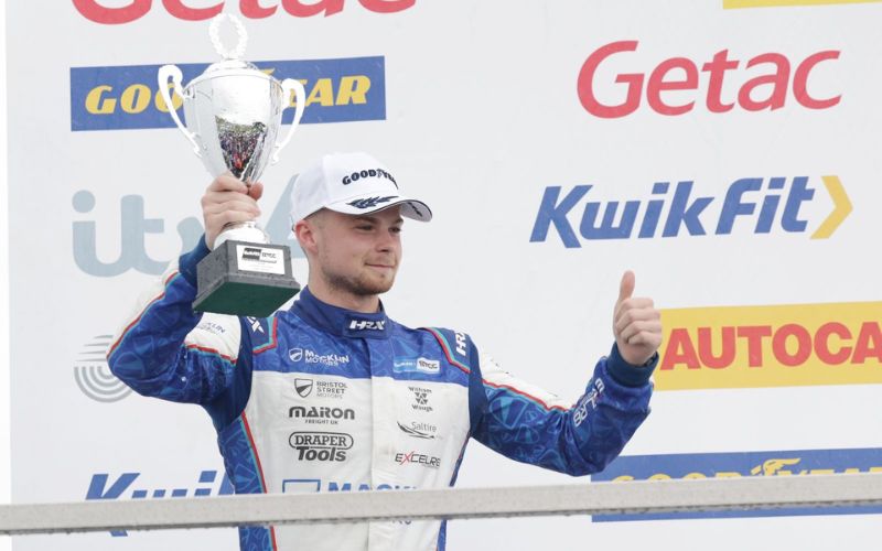 Macklin Motors Continues Its Support For Up and Coming Driver Ronan Pearson