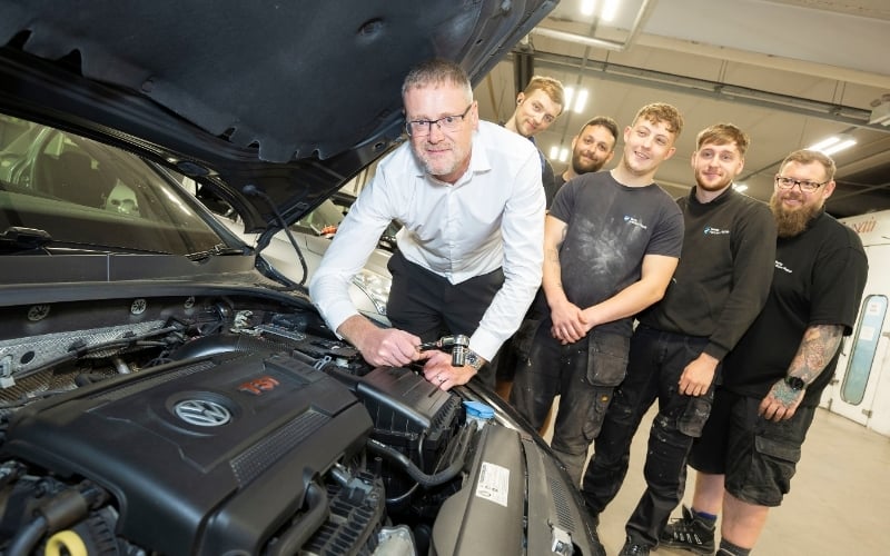 Vertu Accident Repair Centre Huddersfield Takes Top Award
