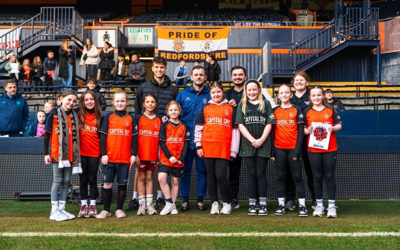 Cup-Winning Bedfordshire Girls� Team Rewarded With Vertu Trophy Final Tickets