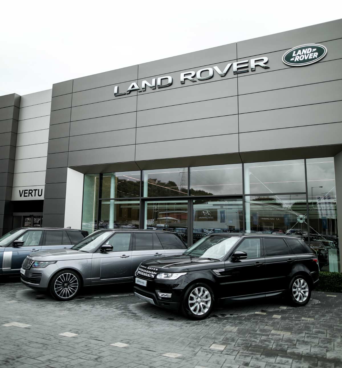 Land Rover Bradford